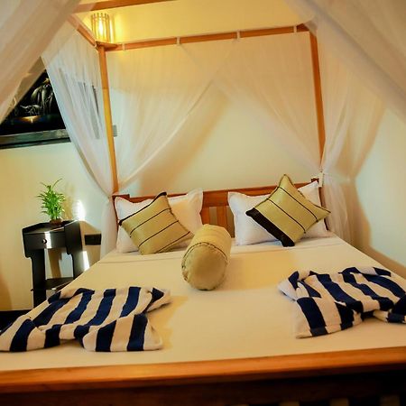 Ruwan Jungle Homestay Мириса Екстериор снимка