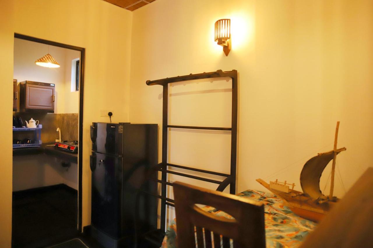 Ruwan Jungle Homestay Мириса Екстериор снимка