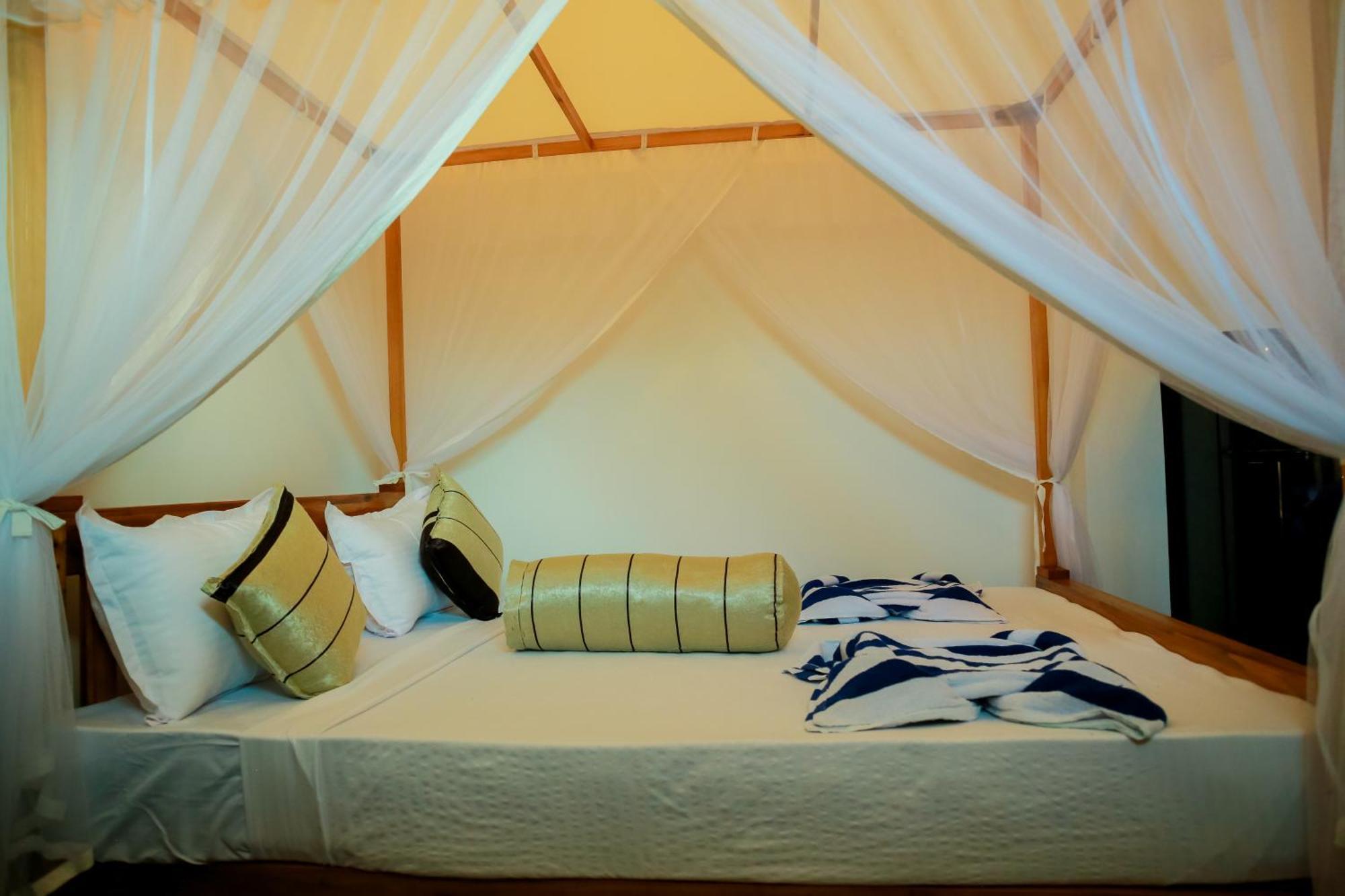 Ruwan Jungle Homestay Мириса Екстериор снимка