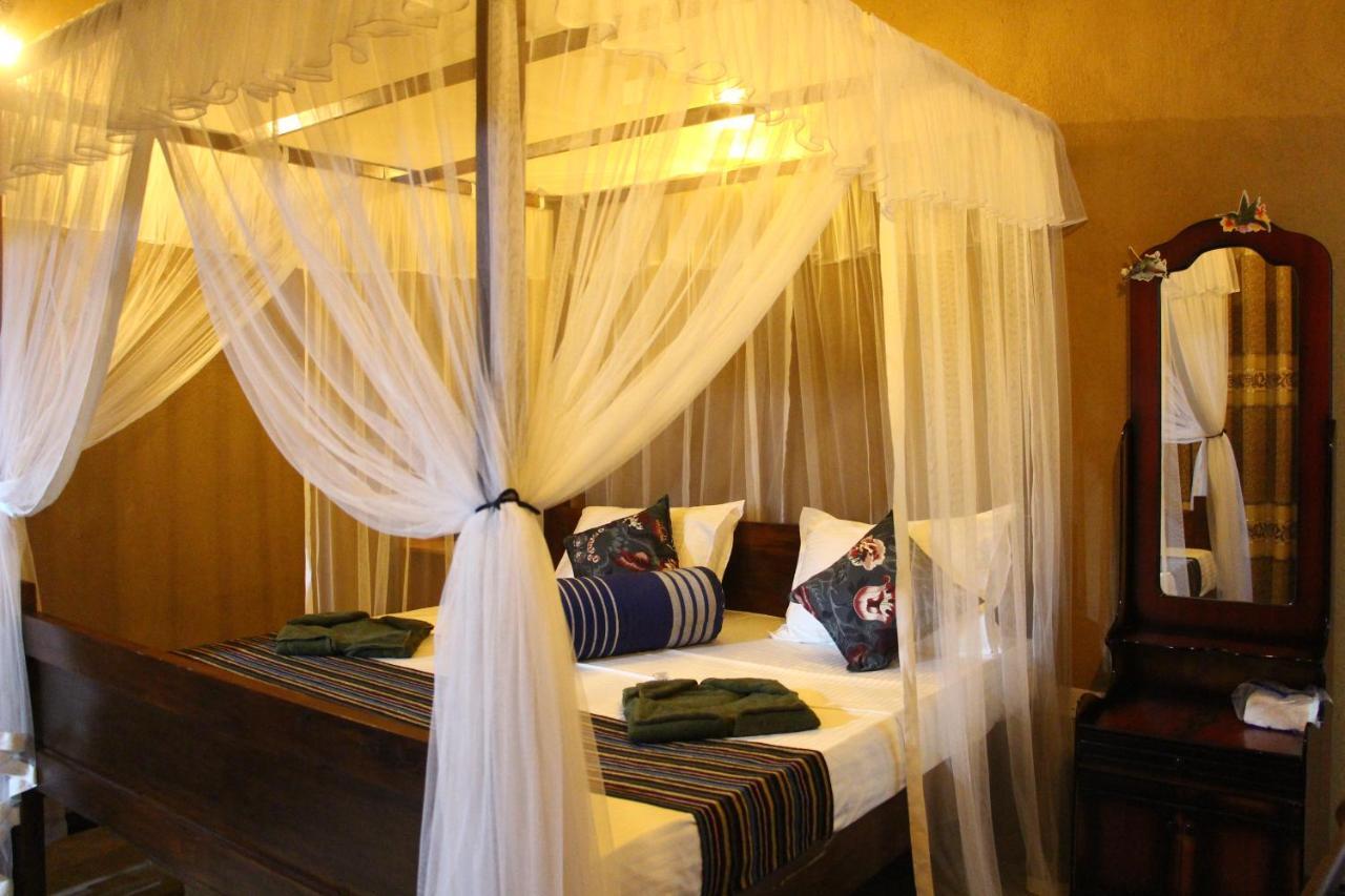 Ruwan Jungle Homestay Мириса Екстериор снимка