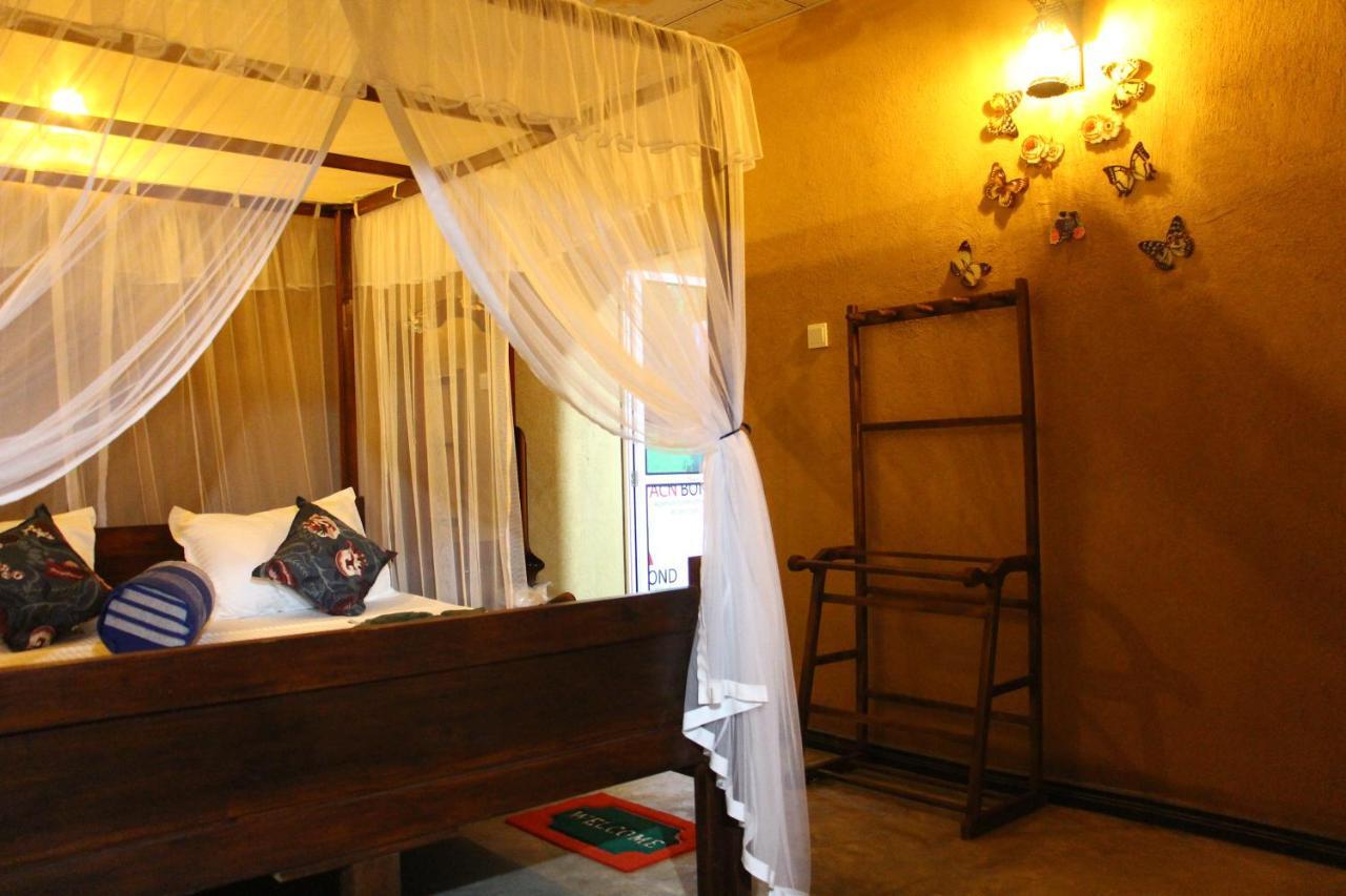 Ruwan Jungle Homestay Мириса Екстериор снимка